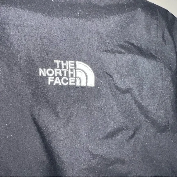 The North Face Women’s Black Hyvent Jacket Size Medium - Picture 3 of 7